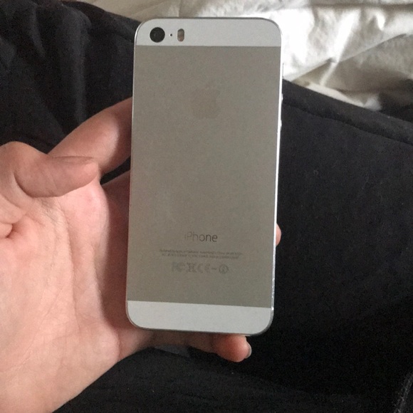 Used iPhone 5s - Picture 3 of 5